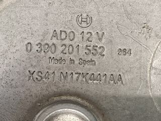 bontott FORD FOCUS I Hátsó Ablaktörlő Motor