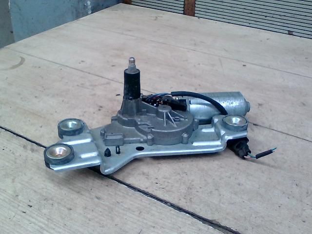 bontott FORD FOCUS I Hátsó Ablaktörlő Motor