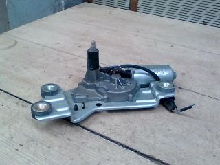 bontott FORD FOCUS I Hátsó Ablaktörlő Motor