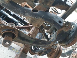 bontott FORD FOCUS I Hátsó Híd (Dobfékes)