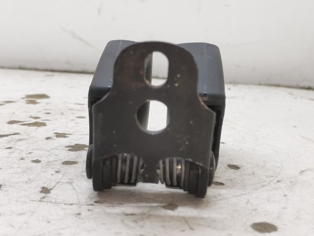 bontott FORD FOCUS I Hátsó középső Biztonsági Öv Csat