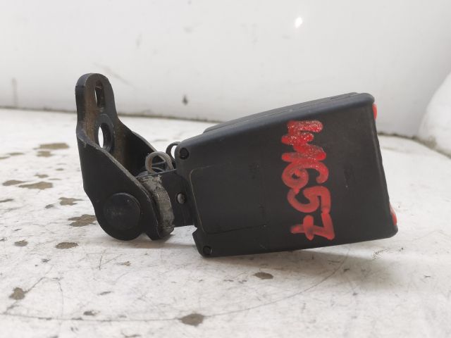 bontott FORD FOCUS I Hátsó középső Biztonsági Öv Csat