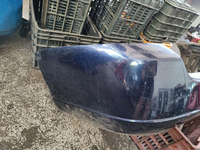 bontott FORD FOCUS I Hátsó Lökhárító (Részeivel)