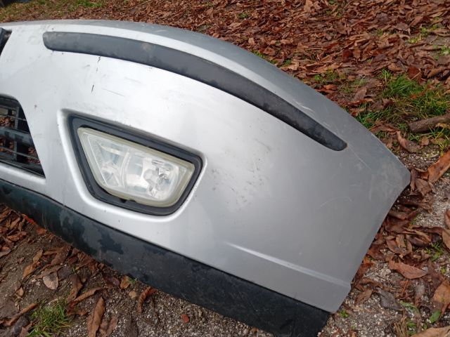 bontott FORD FOCUS I Hátsó Lökhárító (Részeivel)