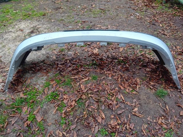 bontott FORD FOCUS I Hátsó Lökhárító (Részeivel)