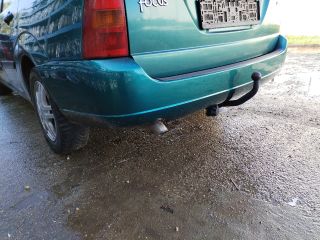 bontott FORD FOCUS I Hátsó Lökhárító (Részeivel)
