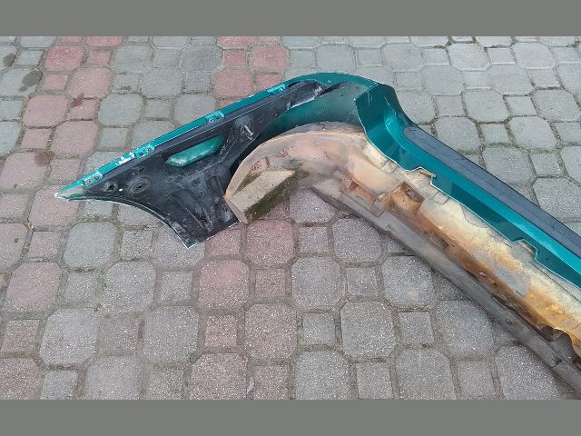 bontott FORD FOCUS I Hátsó Lökhárító (Üresen)