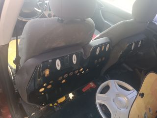 bontott FORD FOCUS I Hátsó Ülés