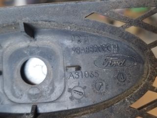 bontott FORD FOCUS I Hűtőrács