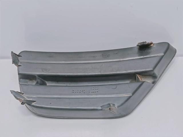 bontott FORD FOCUS I Hűtőrács