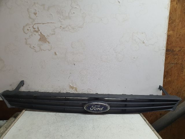bontott FORD FOCUS I Hűtőrács