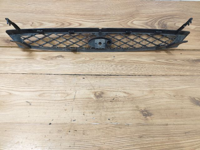bontott FORD FOCUS I Hűtőrács