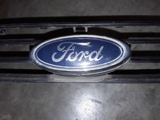 bontott FORD FOCUS I Hűtőrács