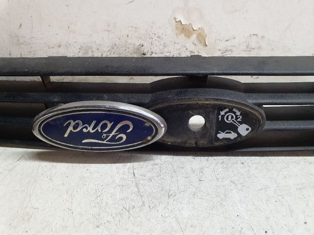 bontott FORD FOCUS I Hűtőrács