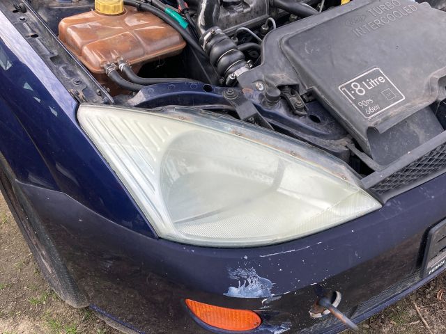 bontott FORD FOCUS I Intercooler Tartó