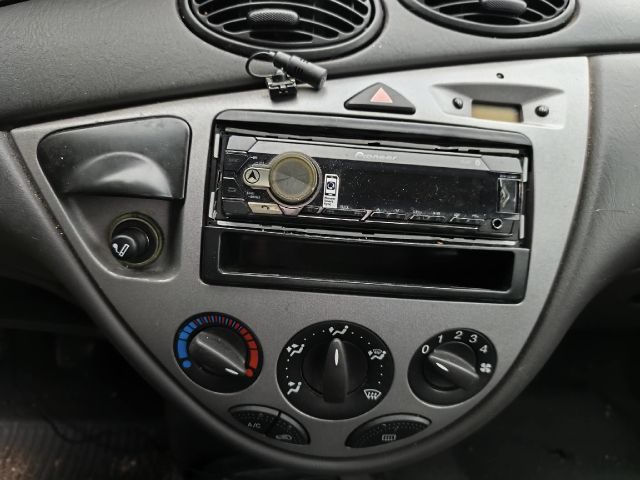 bontott FORD FOCUS I Jobb C Oszlop Burkolat