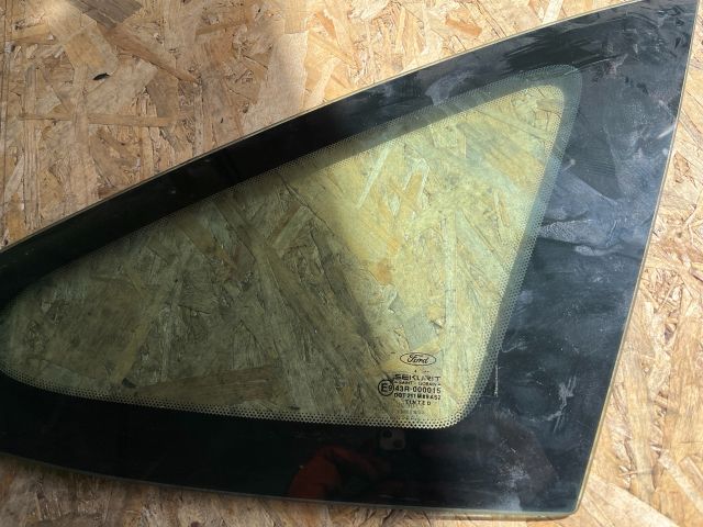 bontott FORD FOCUS I Jobb C Oszlop Oldalablak Üveg