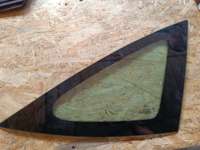 bontott FORD FOCUS I Jobb C Oszlop Oldalablak Üveg