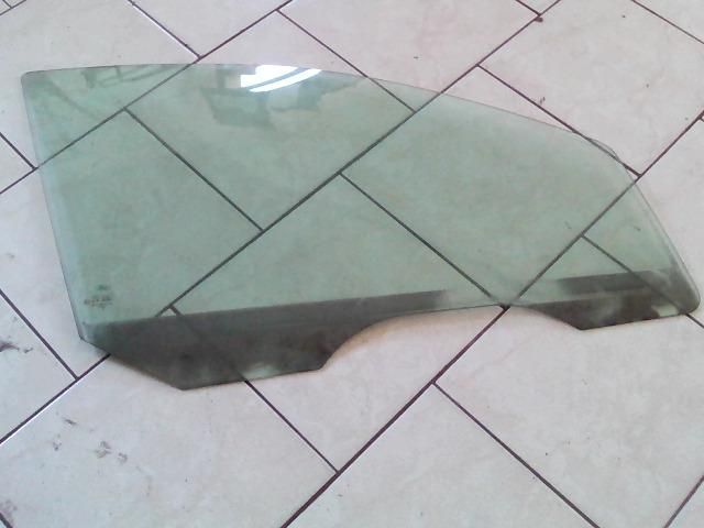 bontott FORD FOCUS I Jobb első Ablak