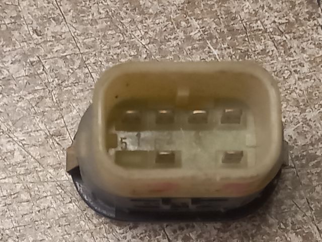 bontott FORD FOCUS I Jobb első Ablakemelő Kapcsoló