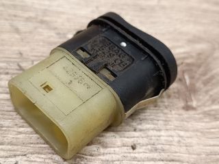 bontott FORD FOCUS I Jobb első Ablakemelő Kapcsoló