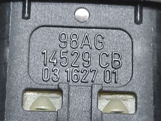 bontott FORD FOCUS I Jobb első Ablakemelő Kapcsoló