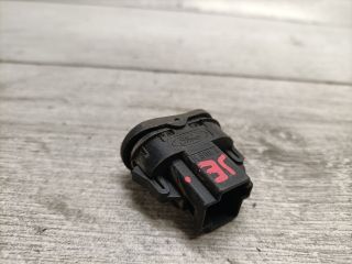 bontott FORD FOCUS I Jobb első Ablakemelő Kapcsoló