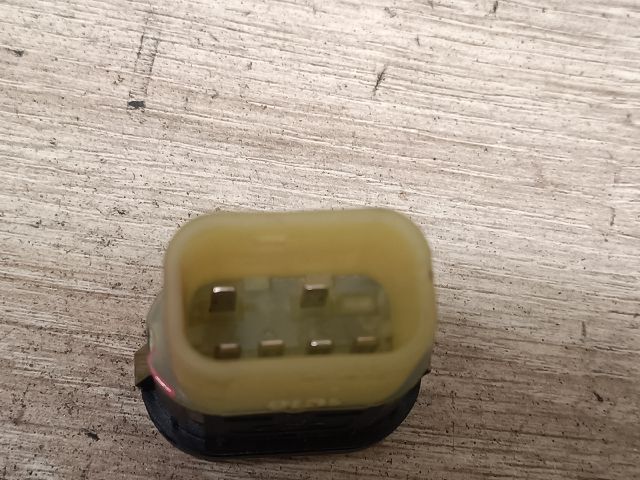 bontott FORD FOCUS I Jobb első Ablakemelő Kapcsoló