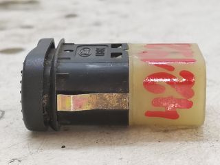 bontott FORD FOCUS I Jobb első Ablakemelő Kapcsoló