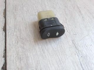 bontott FORD FOCUS I Jobb első Ablakemelő Kapcsoló