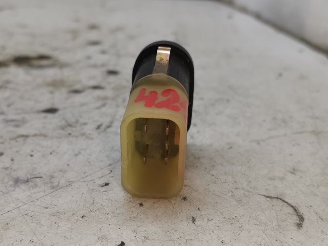 bontott FORD FOCUS I Jobb első Ablakemelő Kapcsoló