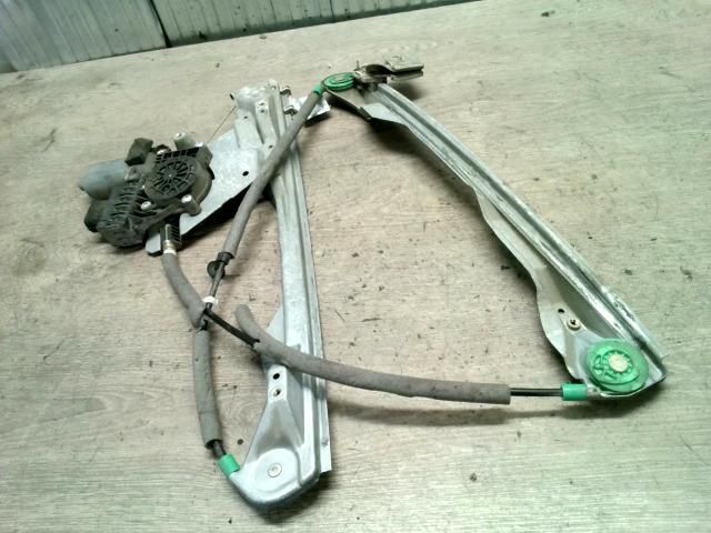 bontott FORD FOCUS I Jobb első Ablakemelő Szerkezet (Elektromos)