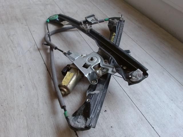 bontott FORD FOCUS I Jobb első Ablakemelő Szerkezet (Elektromos)