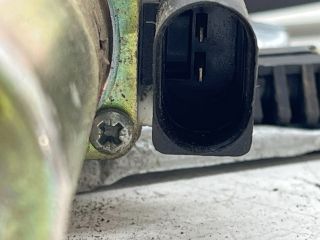 bontott FORD FOCUS I Jobb első Ablakemelő Szerkezet (Elektromos)