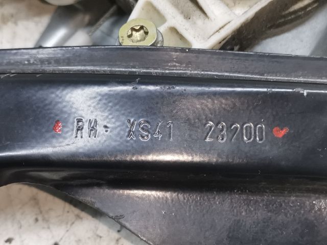 bontott FORD FOCUS I Jobb első Ablakemelő Szerkezet (Elektromos)