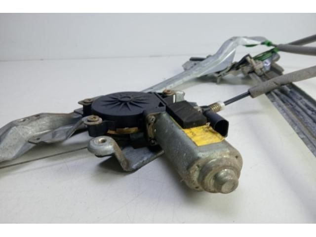 bontott FORD FOCUS I Jobb első Ablakemelő Szerkezet (Elektromos)