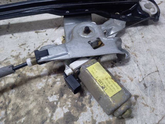 bontott FORD FOCUS I Jobb első Ablakemelő Szerkezet (Elektromos)