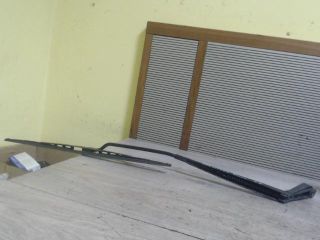 bontott FORD FOCUS I Jobb első Ablaktörlő Kar