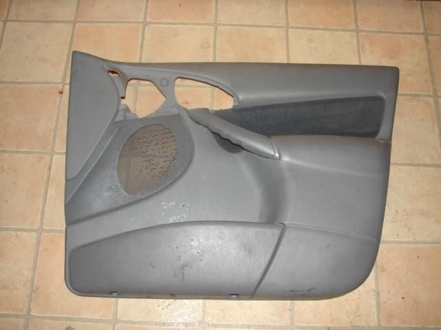 bontott FORD FOCUS I Jobb első Ajtó Kárpit