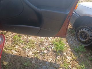 bontott FORD FOCUS I Jobb első Ajtó (Üres lemez)