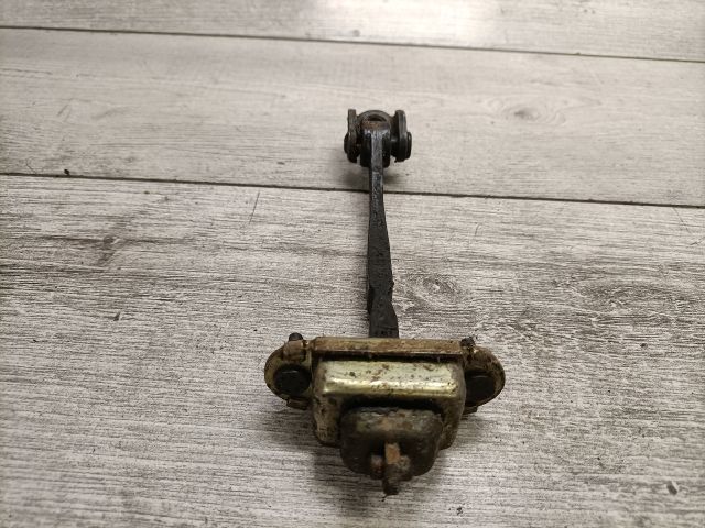 bontott FORD FOCUS I Jobb első Ajtóhatároló