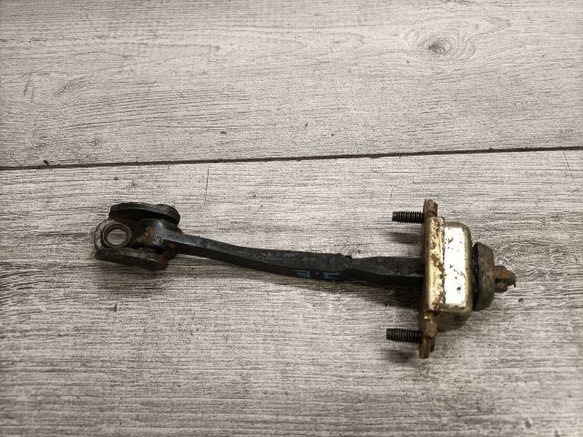 bontott FORD FOCUS I Jobb első Ajtóhatároló