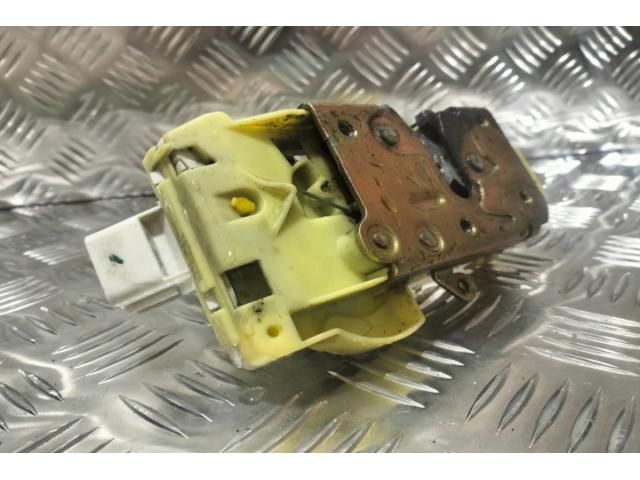 bontott FORD FOCUS I Jobb első Ajtózár