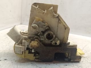 bontott FORD FOCUS I Jobb első Ajtózár