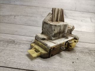 bontott FORD FOCUS I Jobb első Ajtózár