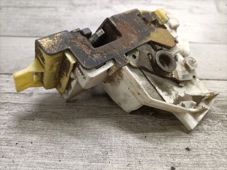 bontott FORD FOCUS I Jobb első Ajtózár