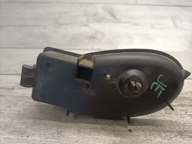 bontott FORD FOCUS I Jobb első Ajtózár