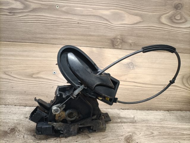 bontott FORD FOCUS I Jobb első Ajtózár