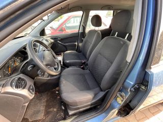 bontott FORD FOCUS I Jobb első Ajtózár