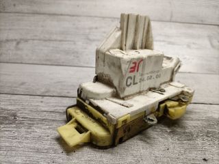 bontott FORD FOCUS I Jobb első Ajtózár